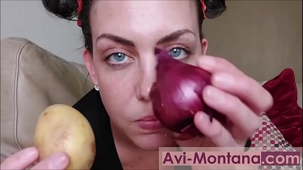 GEM&Uuml_SE-CHALLENGE!!! Ich ficke mich durch meine Speisekammer.