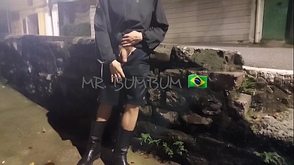 PUBLIC_BLICO SEX. I FOUND LEKE CA&Ccedil_WALKING ON THE STREET WE WERE WITHOUT A LOCATION SO HE ROLLED ON THE EMERGENCY STAIRS (COMPLETE ON RED AND SUBSCRIBERED_&Atilde_O)