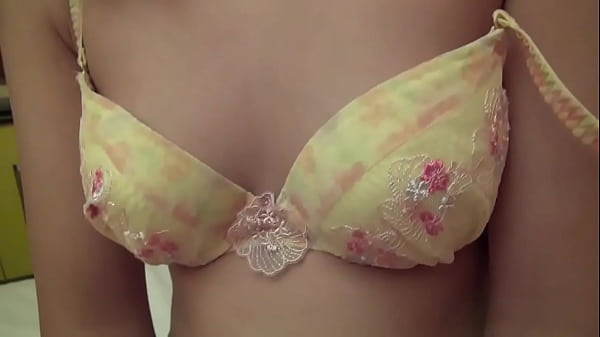 Ragazza asiatica 5026