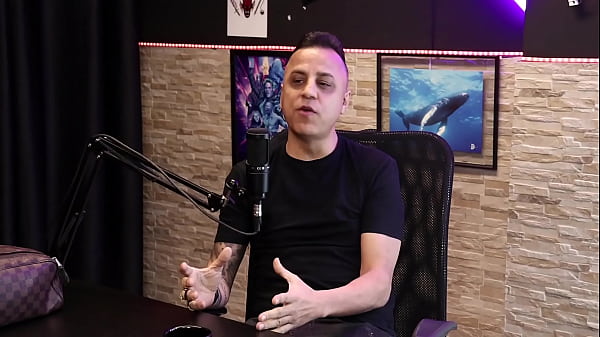 Freddy telling a little about Dogging