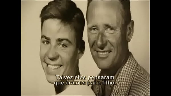 Chris &amp_ Don: Una historia de amor - 2007 ‧ Document&aacute_rio/Romance ‧ 1h 31m
