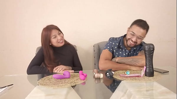 Adolescente latina se burla - increíble