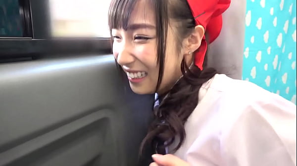 È imbarazzante ma mi sto bagnando troppo! Fai M! ~L'ultimo progetto della vergogna! ! SESSO uniforme tra un lavoro part-time e l'altro! ~Una ragazza cattiva che viene continuamente davanti al suo posto di lavoro. Una ragazza dell'insegna di una pasticceria con gli occhi chiari ha convulsioni e SESSO vergognoso! ! https: