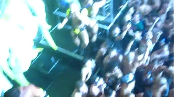 Erotische Tanzshow für aserbaidschanische Männer