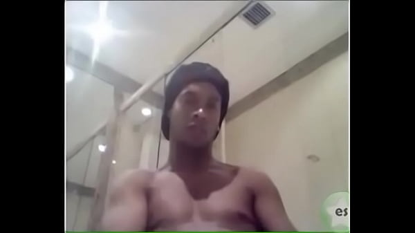 Ronaldinho Gaucho betrinkt sich