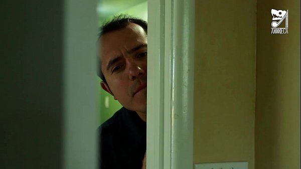 Increíble adolescente traviesa se muestra